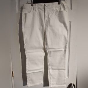 Women’s White Jeans